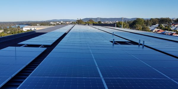PV Magazine - UQ rooftop project demonstrates power optimizer value at C&I scale